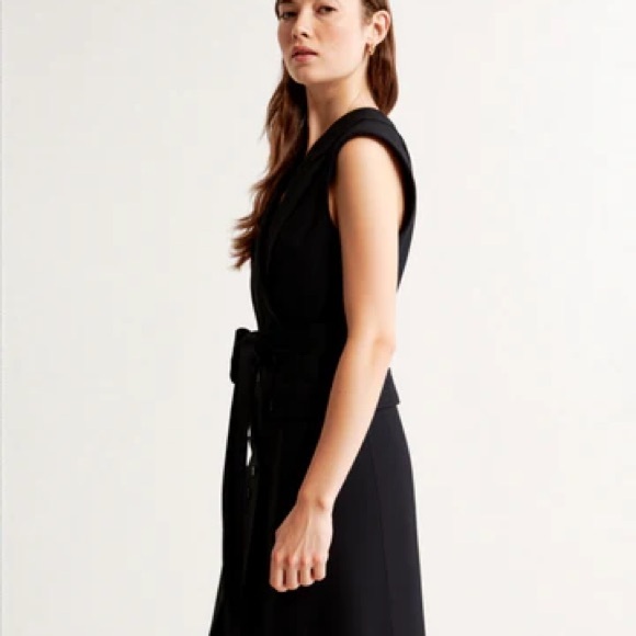 H&M Black Sleeveless Blazer Coat (small) - Picture 9 of 10